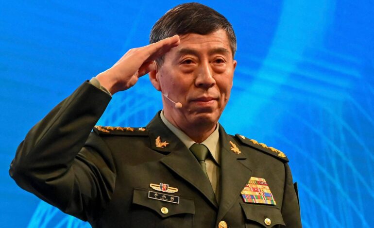 Xi Jinping consolida poder absoluto sobre Forças Armadas da China