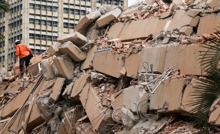 venezuela-corre-contra-o-tempo-e-ja-soma-mais-de-6-mil-salvamentos