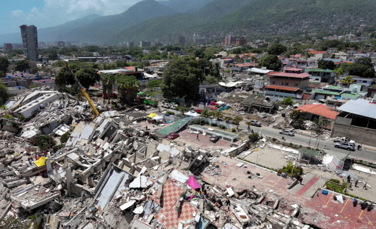 sobe-para-2.595-o-numero-de-mortes-confirmadas-em-terremotos-na-venezuela