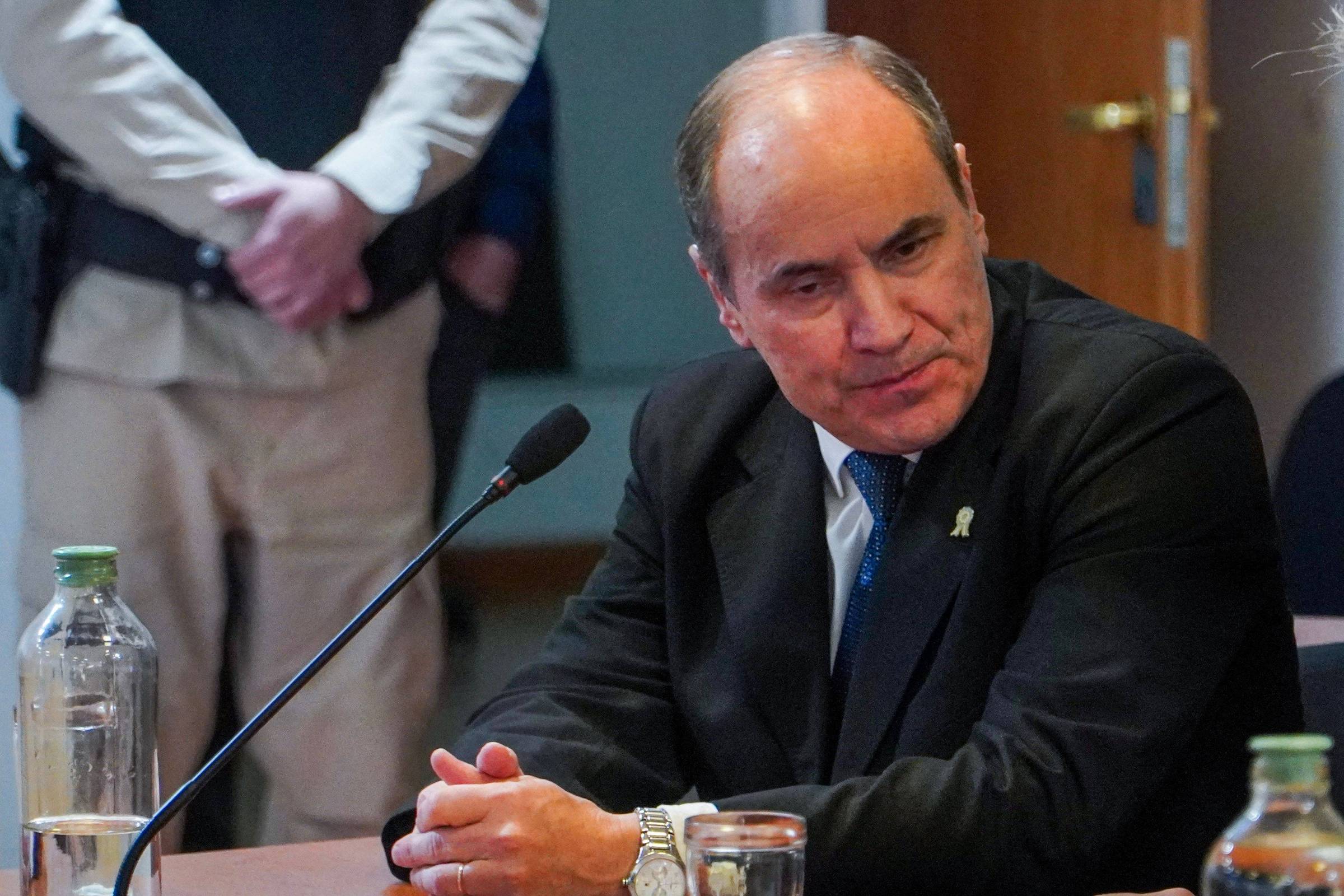 Comandante da Marinha argentina é condenado por naufrágio do ARA San Juan