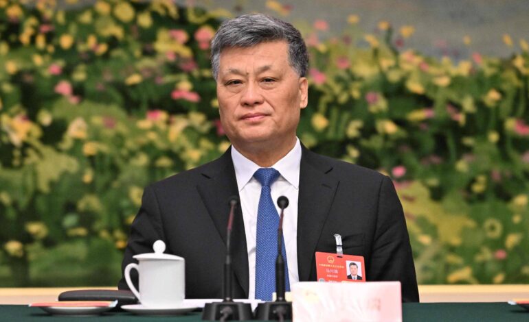 Partido Comunista da China expulsa alto funcionário por corrupção e favores sexuais