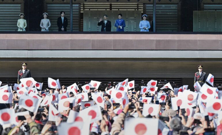 Japão aprova mudanças na sucessão imperial, mas não permite imperatriz