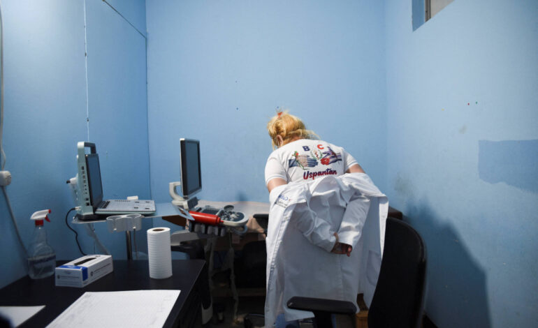eua-aplicam-sancoes-a-ministro-da-saude-de-cuba-e-rede-de-brigadas-medicas-no-exterior