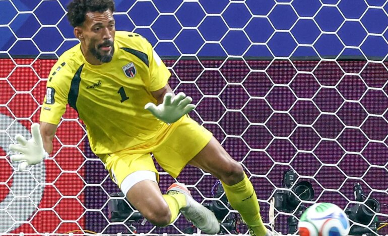 vozinha,-goleiro-de-cabo-verde-na-copa,-acerta-com-colo-colo-do-chile