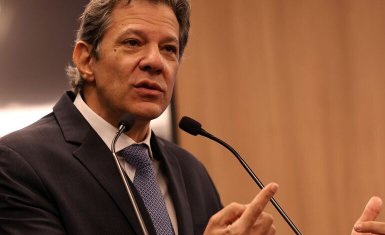 PT lança candidatura de Fernando Haddad ao governo de São Paulo