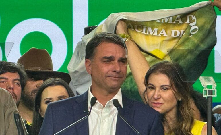PL oficializa candidatura de Flávio Bolsonaro à Presidência