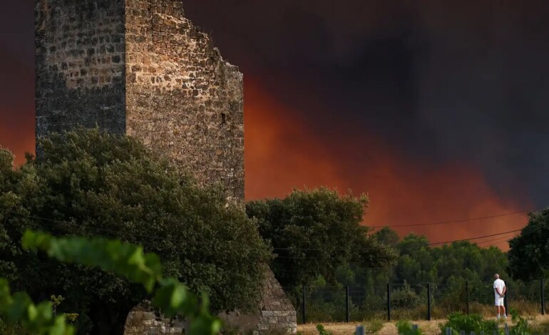 incendios-florestais-ameacam-cidade-historica-francesa-de-bordeaux