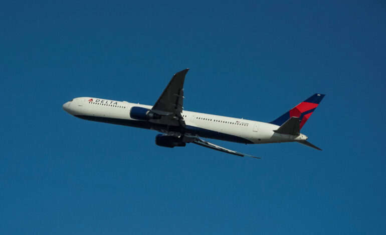 dois-avioes-da-delta-entram-em-rota-de-colisao-em-atlanta-apos-erro-do-controle-de-trafego-aereo