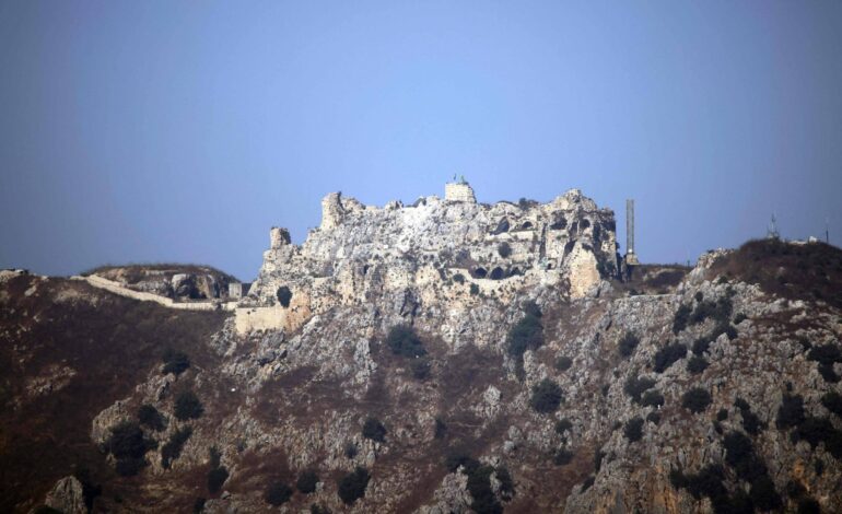 libano-diz-que-explosoes-de-israel-perto-de-castelo-capturado-ameacam-cessar-fogo