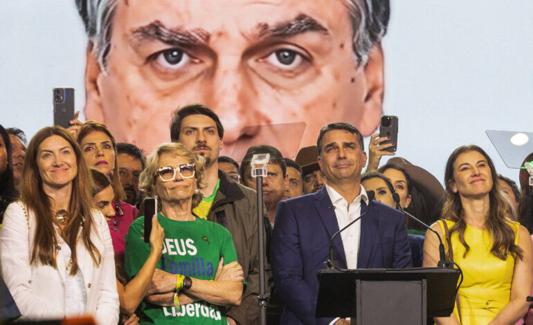 nepobabies-carregam-os-sobrenomes-que-sobrevoam-a-politica-da-america-latina