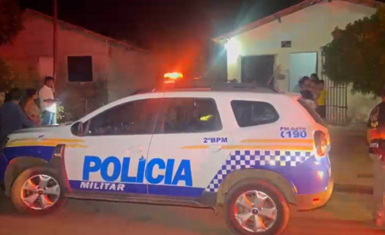 Adolescente de 16 anos é encontrado morto ao lado de casa