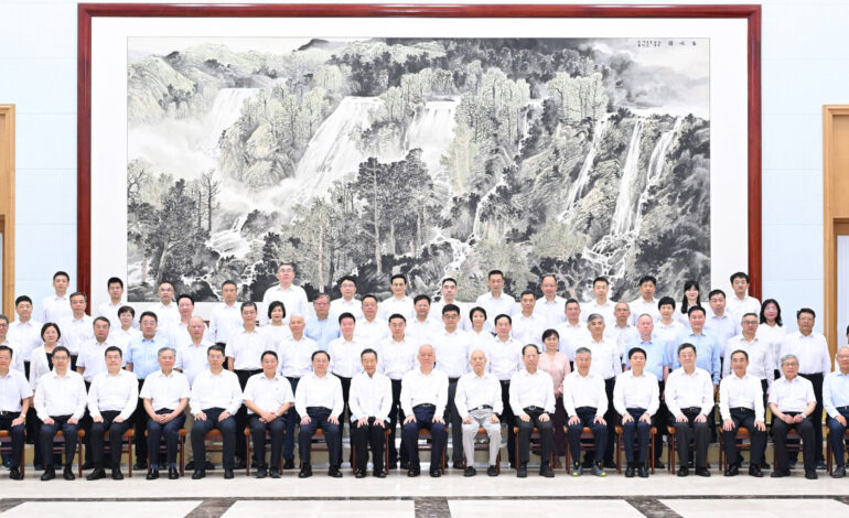 cupula-em-beidaihe-define-margem-de-manobra-de-xi-em-visita-aos-eua