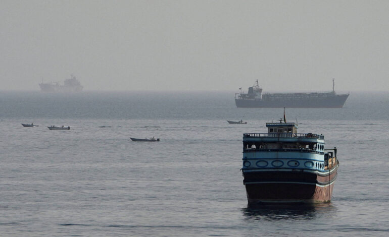 Irã apresenta lista de exigências aos EUA para reabrir estreito de Hormuz