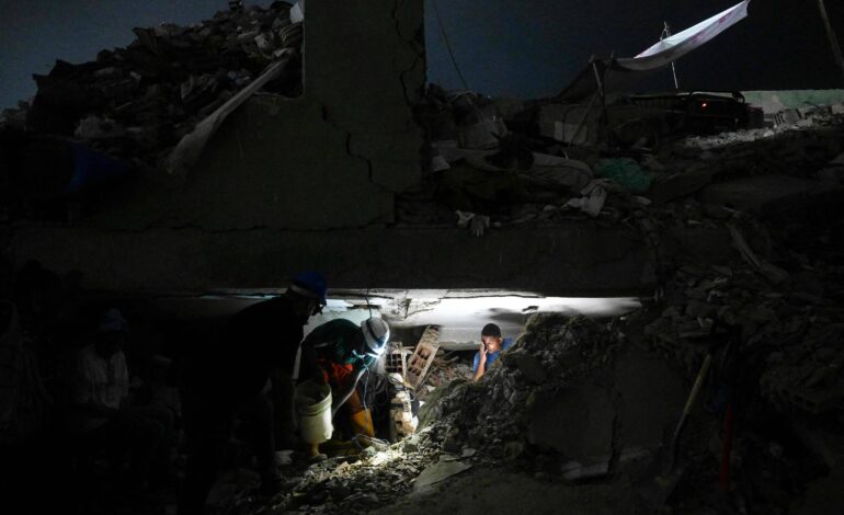 quase-2-meses-apos-terremotos,-venezuela-nao-sabe-numero-de-desaparecidos