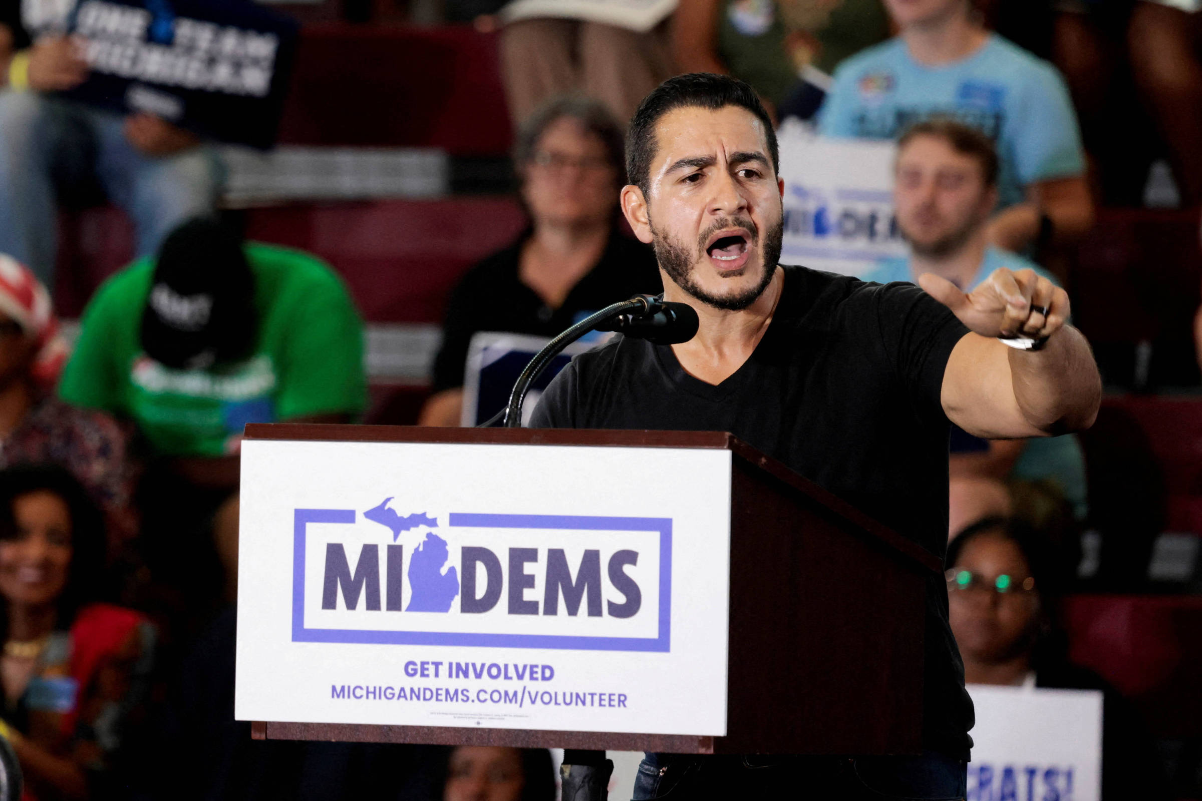 Em Michigan, disputa ao Senado expõe racha democrata sobre Israel