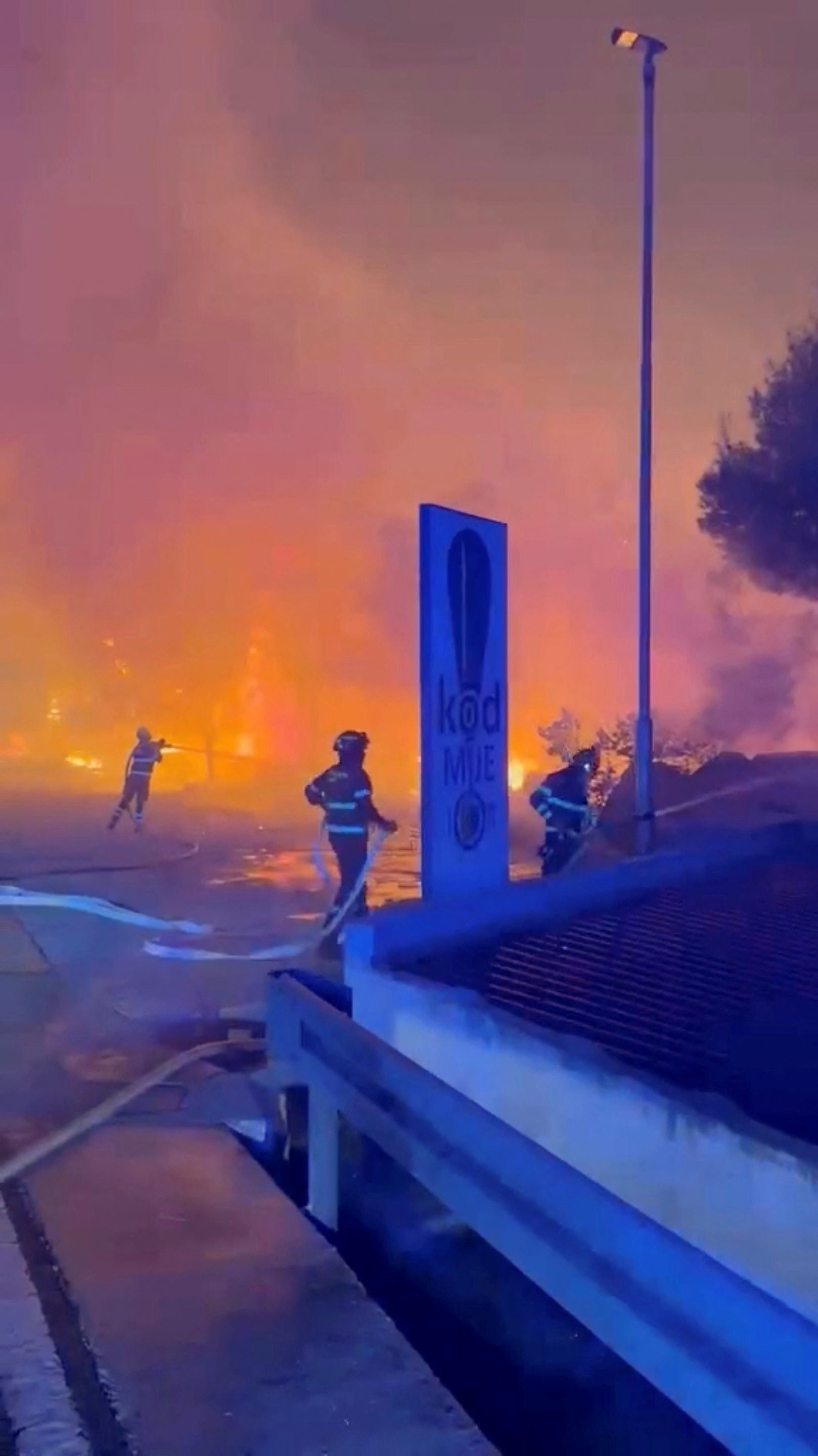 Incêndio florestal leva caos a cidade turística da Croácia e deixa um morto e 36 feridos; VÍDEO