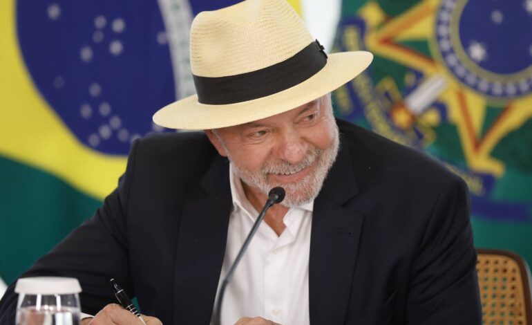 lula-reitera-que-so-vai-analisar-aval-para-embaixador-de-trump-depois-das-eleicoes