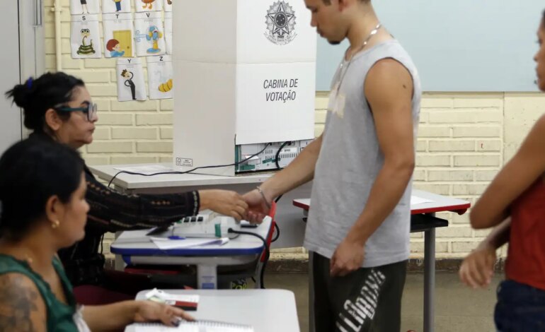 com-envelhecimento-da-populacao,-eleitorado-jovem-recua-22%-em-16-anos