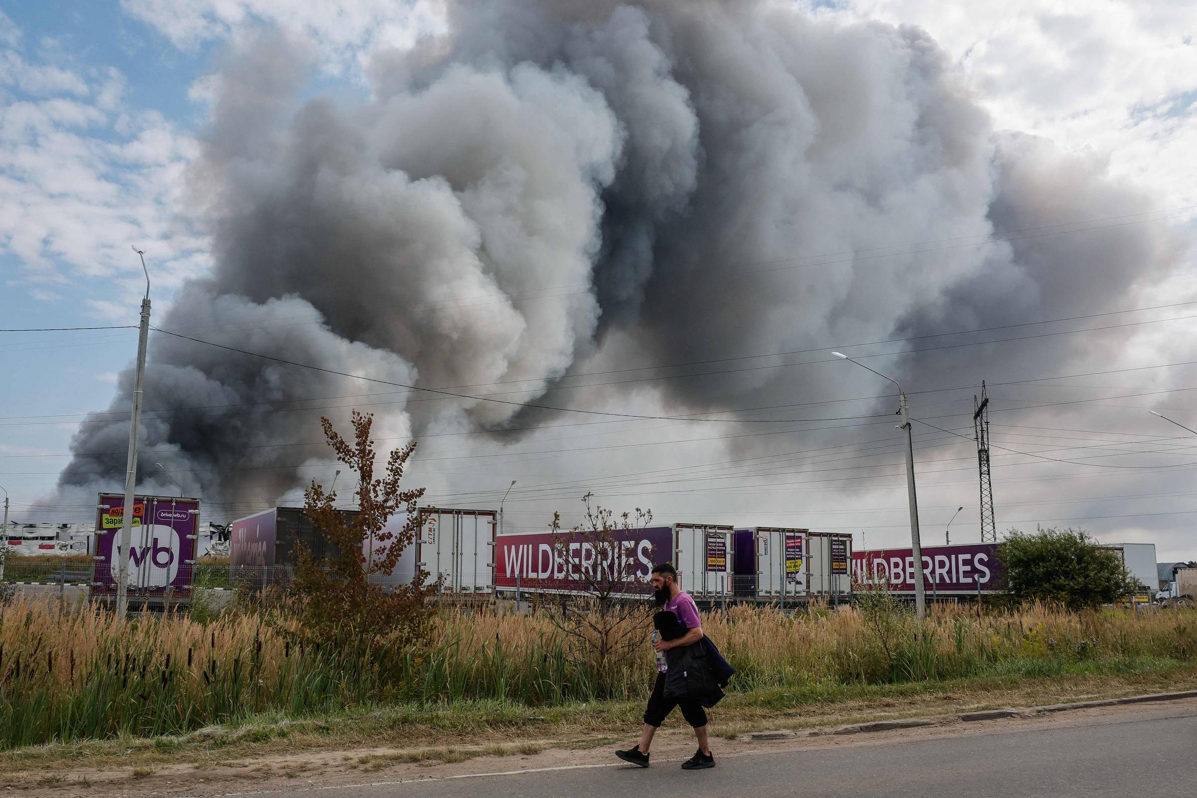 Ucrânia mata 7 na Rússia; violência contra civis segue em alta