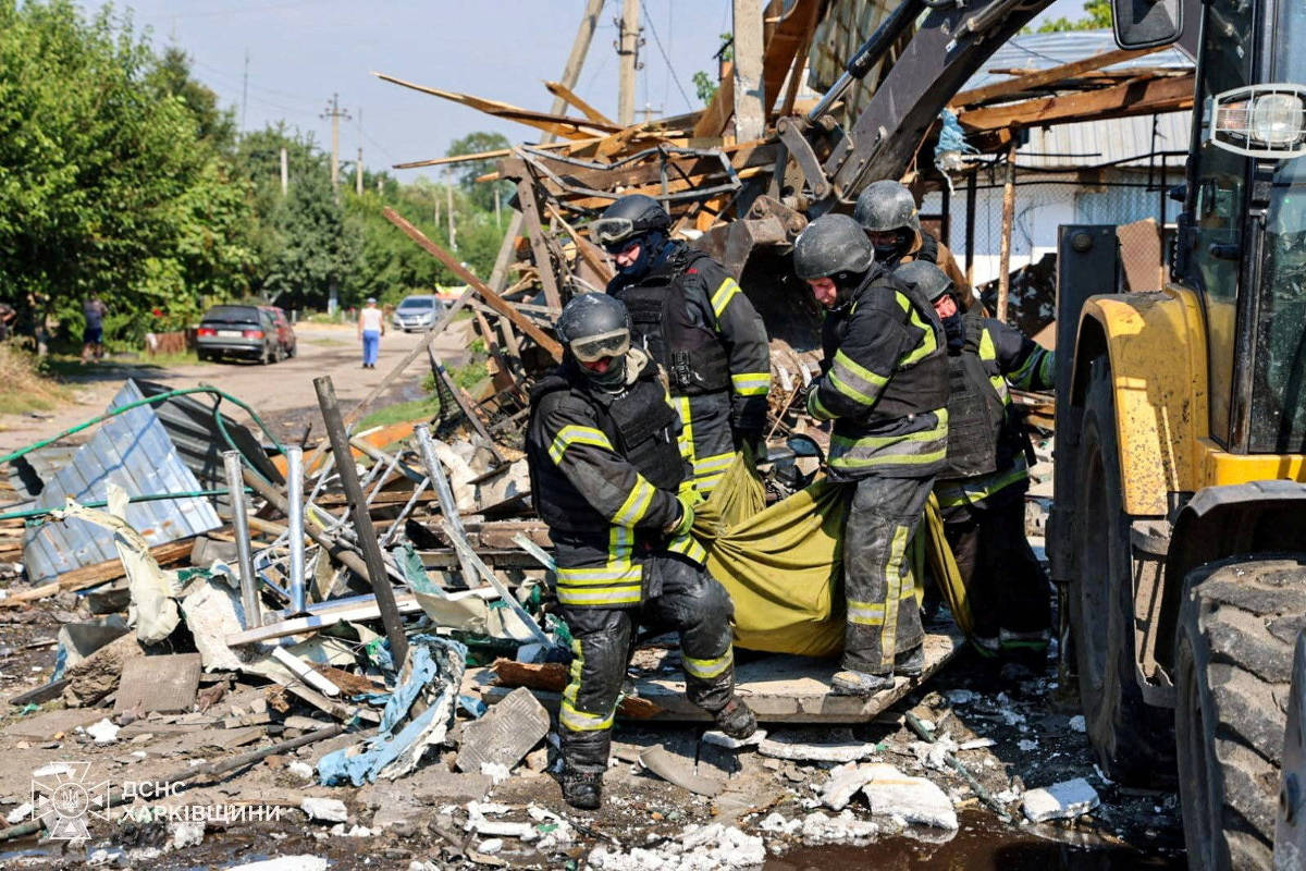 Rússia mata 10 na Ucrânia; Kiev faz mega-ataque a Moscou