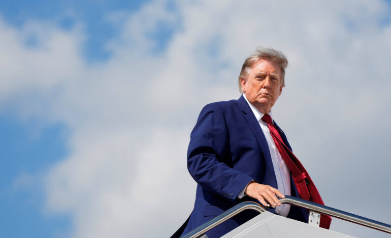 Trump tem pior índice de aprovação e não dá sinais de que mudará de rumo