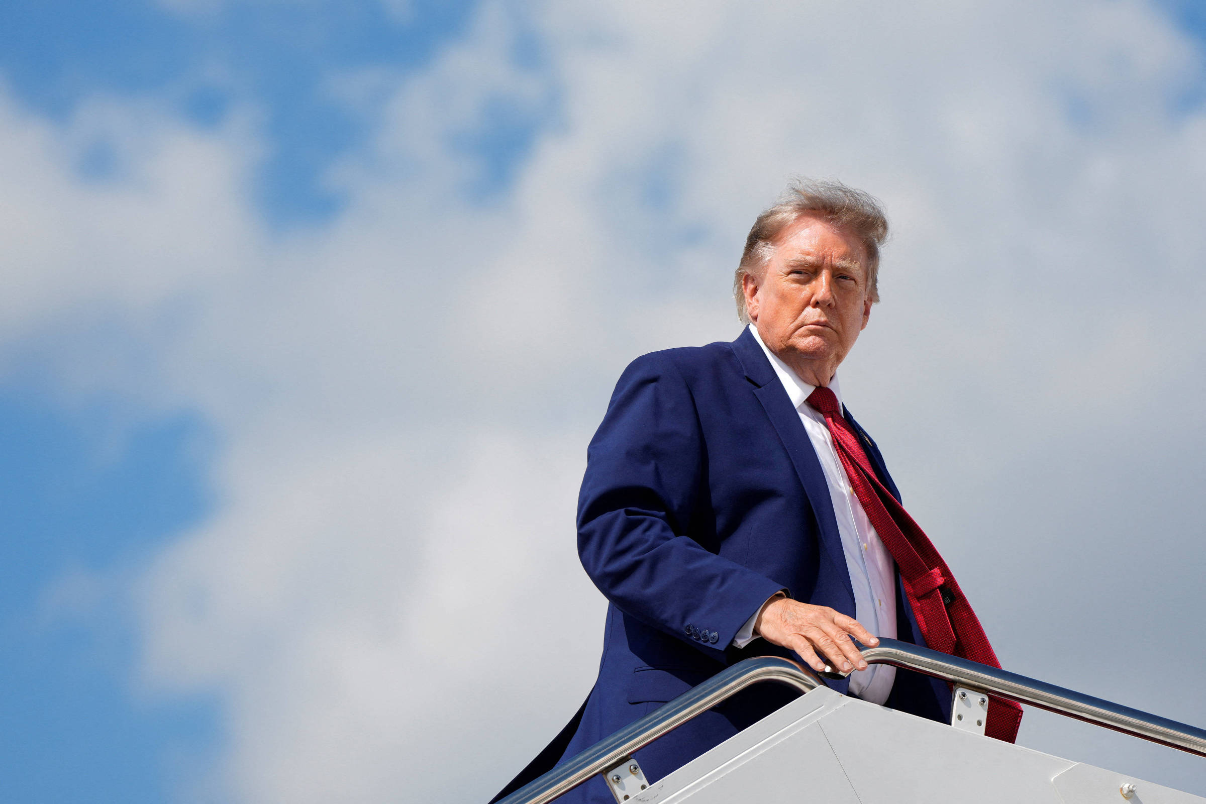 Trump tem pior índice de aprovação e não dá sinais de que mudará de rumo