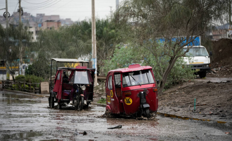 Chuva extrema associada ao El Niño no Peru fecha acesso a Machu Picchu