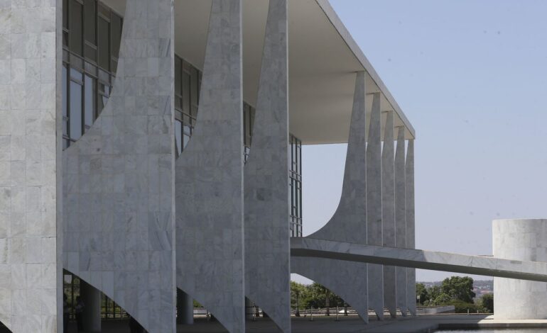 conheca-as-atribuicoes-do-presidente-e-do-vice-presidente-da-republica