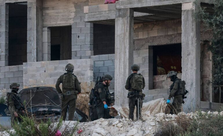 Exército de Israel mata três em raro bombardeio na Cisjordânia ocupada
