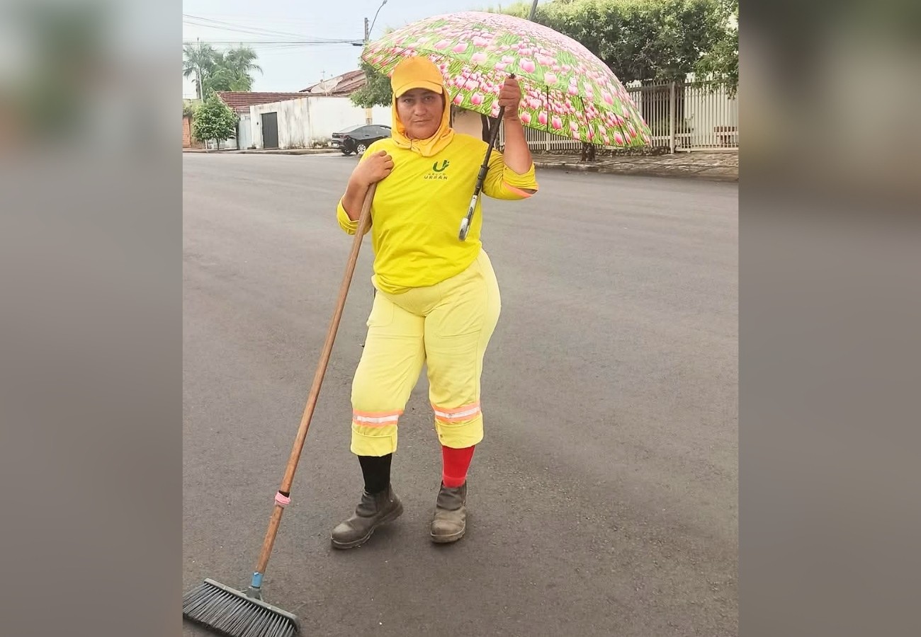gari-conquista-a-internet-com-videos-dancando-nas-ruas-de-gurupi:-‘tem-que-ser-feliz’
