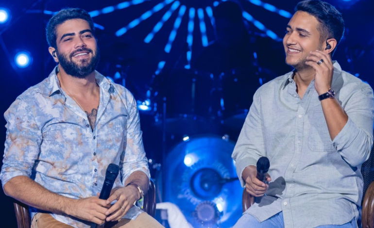 Henrique e Juliano são processados em R$ 5 milhões após troca de empresa de ingressos para shows