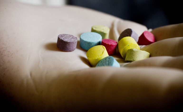 nova-zelandia-aprova-uso-de-mdma-para-tratar-estresse-pos-traumatico