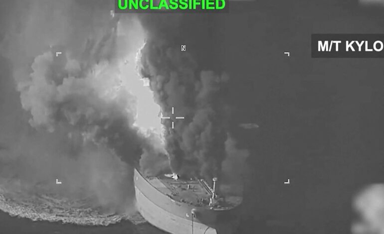 Exército dos EUA diz que atacou três petroleiros do Irã em Hormuz