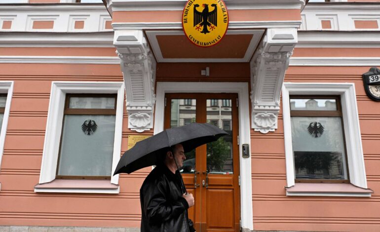 Rússia fecha consulado alemão em São Petersburgo em retaliação a Berlim