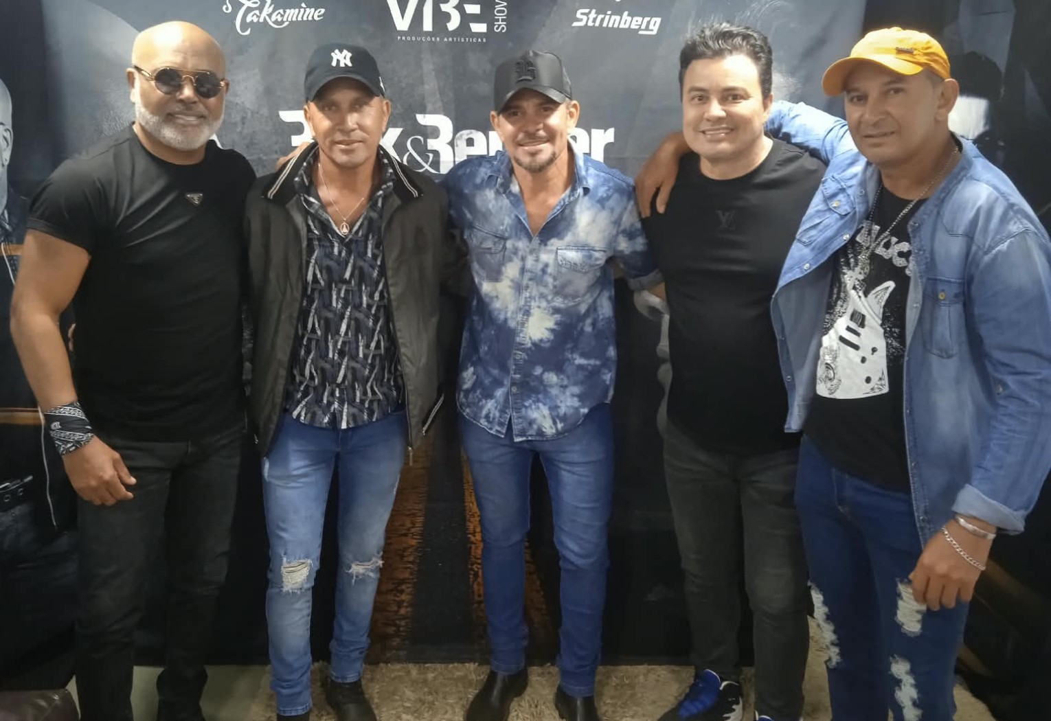 ‘todo-mundo-preocupado’,-diz-primo-de-rick-apos-aeronave-em-que-cantor-estava-desaparecer-em-sc