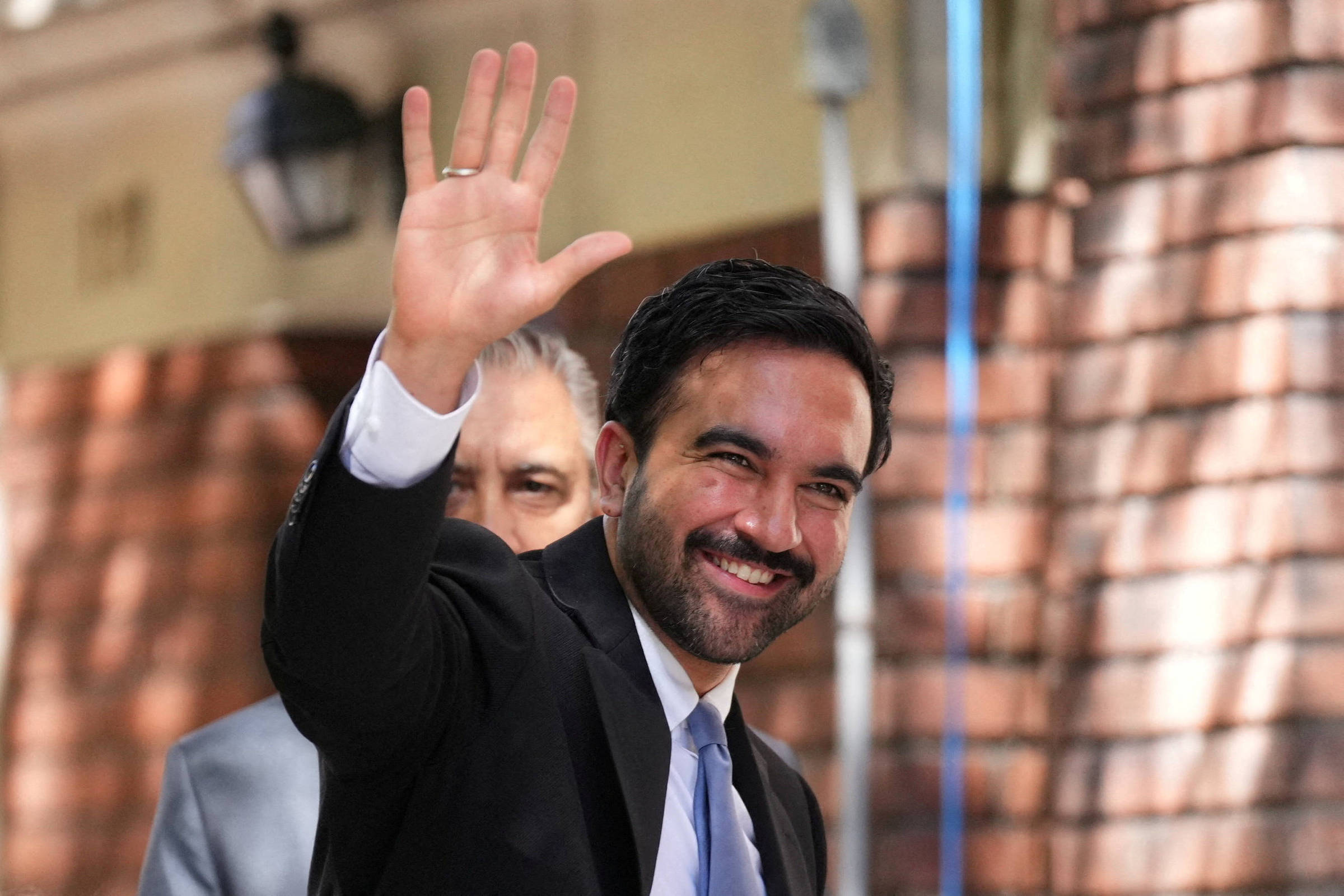 grandes-cidades-enfrentam-a-onda-de-nacionalismo-autoritario