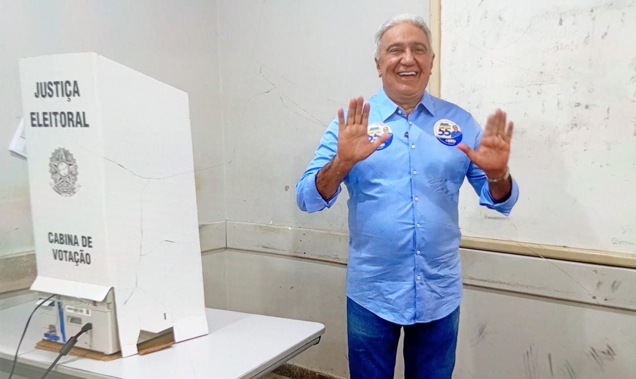 laurez-moreira-(psd)-vota-em-gurupi