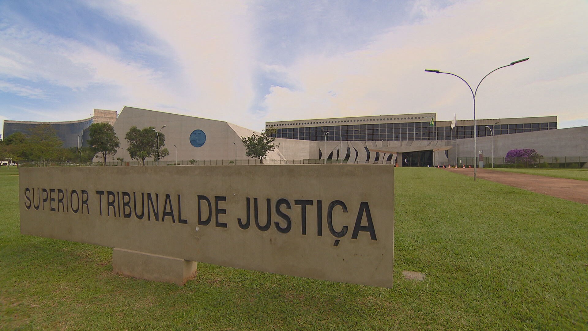 advogado-explica-quando-salario-pode-ser-penhorado-para-pagar-dividas