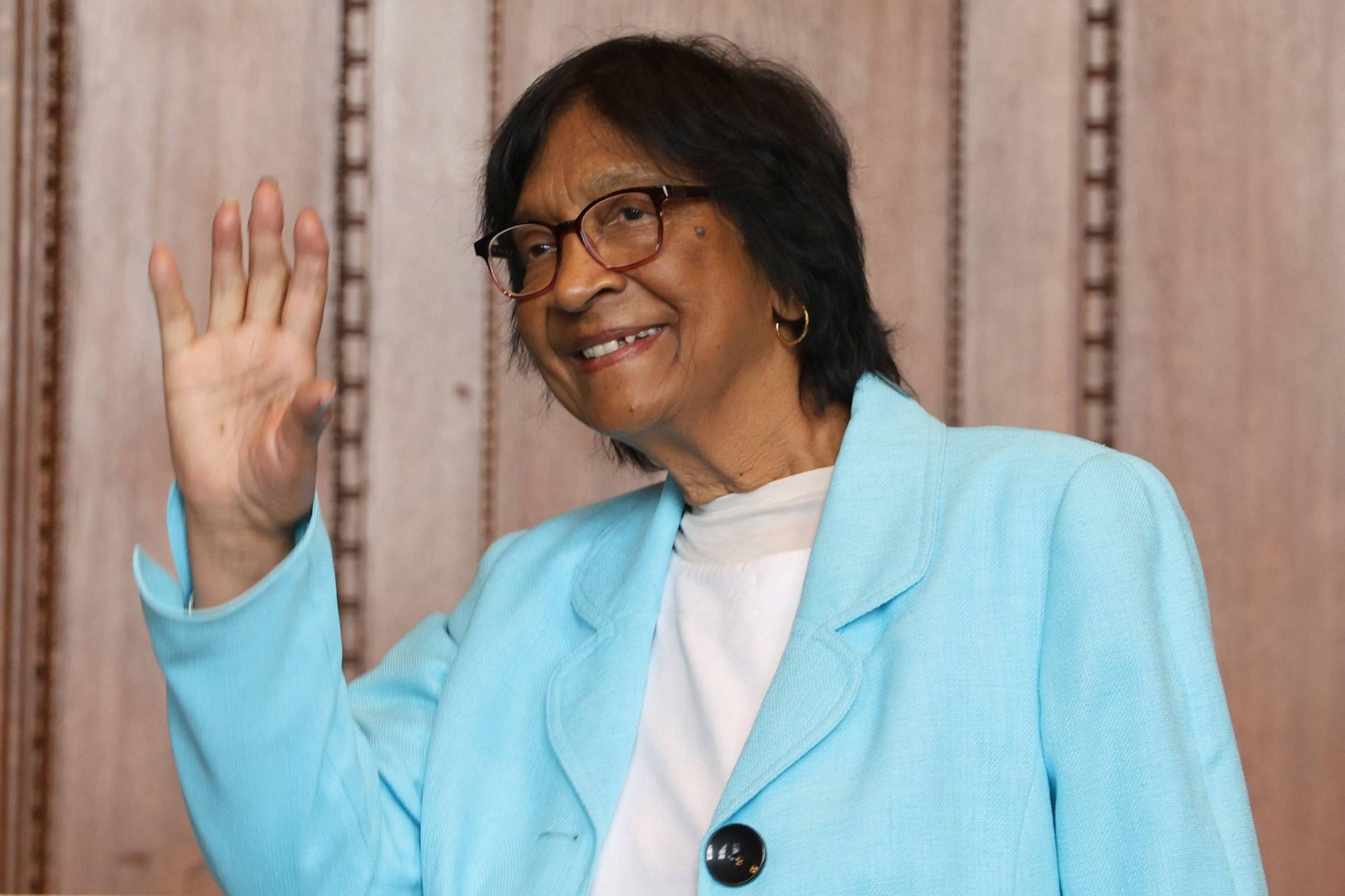Pode ser que eu divida com Trump, ironiza Navi Pillay sobre Nobel da Paz recebido; veja vídeo