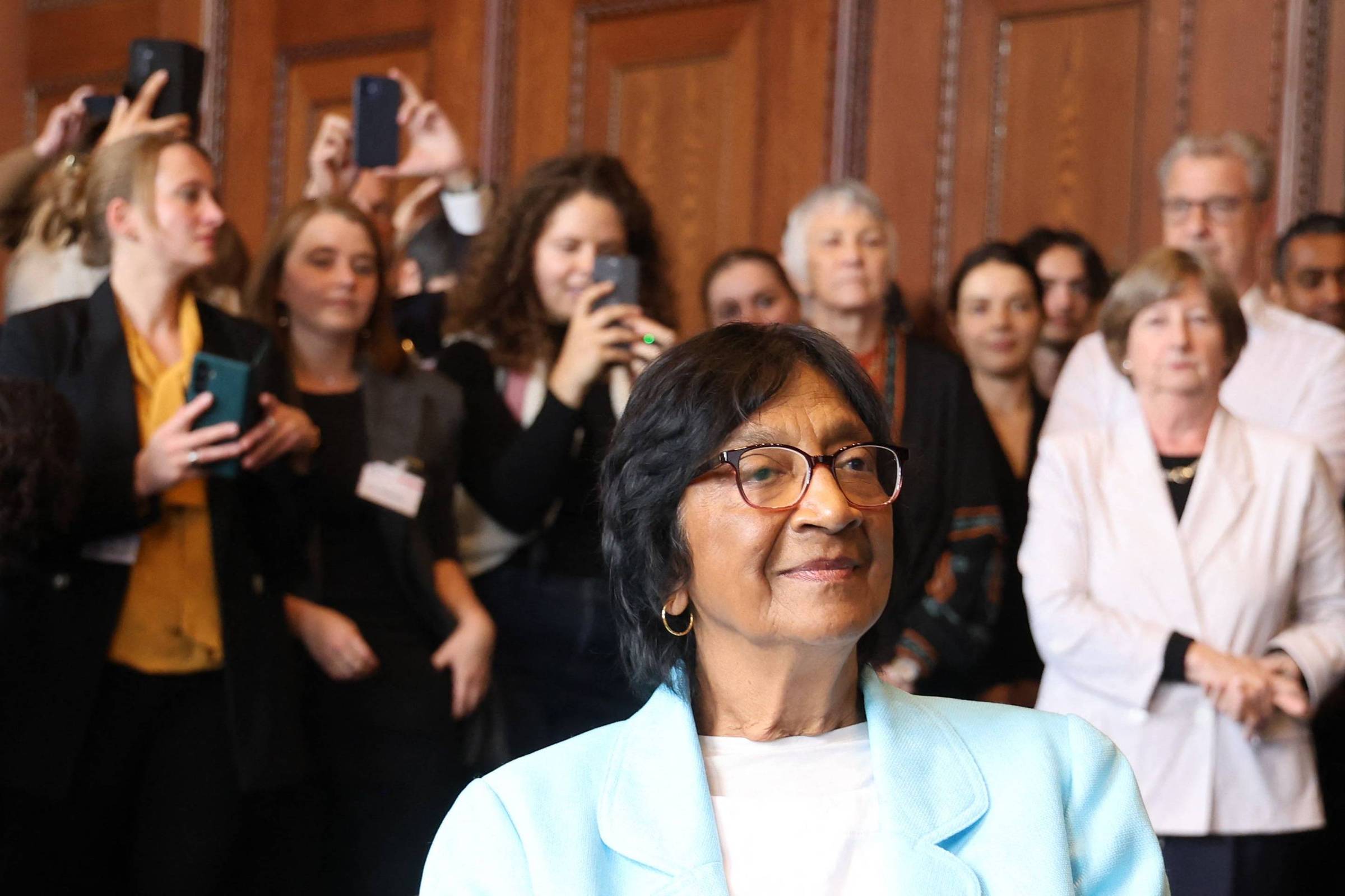 navi-pillay-e-a-21a-mulher-a-ganhar-nobel-da-paz-desde-1901;-relembre-vencedoras