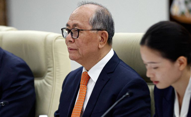 China acena à direita latino-americana às vésperas do segundo turno no Brasil