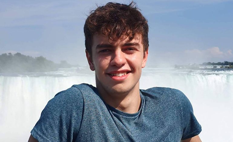 Família de homem morto por tigre no Reino Unido critica post de Trump que brinca sobre o caso