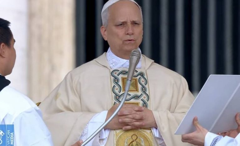 Papa Leão 14 passa segunda noite tranquila em hospital de Roma