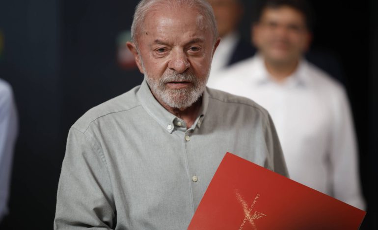 fim-da-escala-6×1-e-‘vitoria’-e-da-‘impulso-eleitoral’-para-lula,-destaca-imprensa-internacional