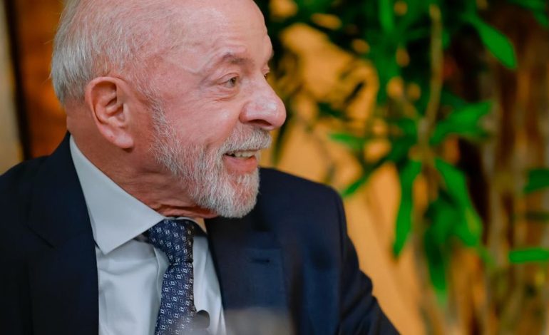 lula-diz-que-vai-entregar-amanha-ao-tse-pedido-de-abertura-de-sigilo