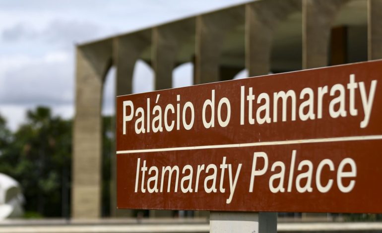 itamaraty-acusa-milei-de-tentar-interferir-na-eleicao-brasileira