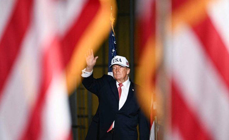 trump-faz-doacao-sem-precedentes-de-us$-277-milhoes-na-reta-final-das-eleicoes-de-meio-de-mandato