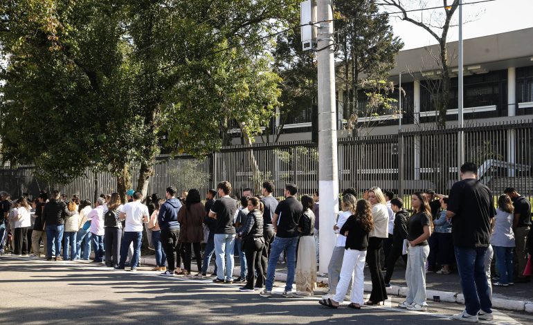 novas-regras-para-visto-americano-limitam-alteracoes-de-agendamentos