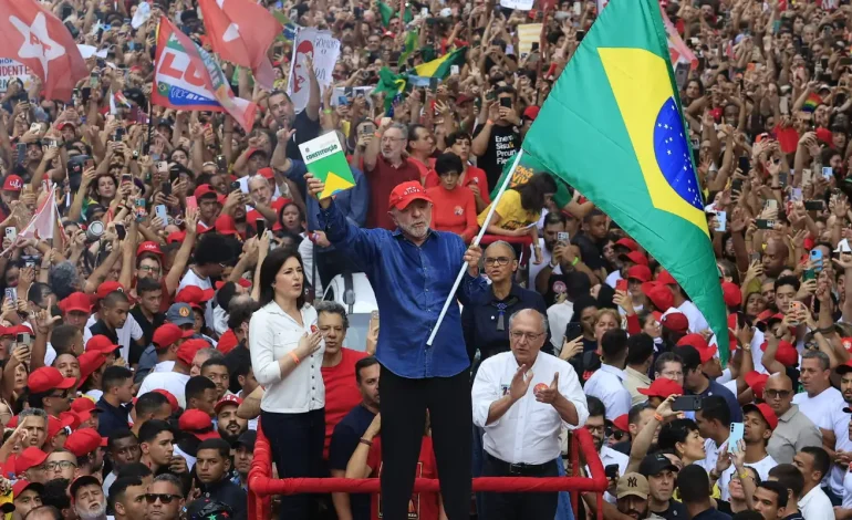 lula-e-reeleito-presidente-do-brasil-em-virada-historica