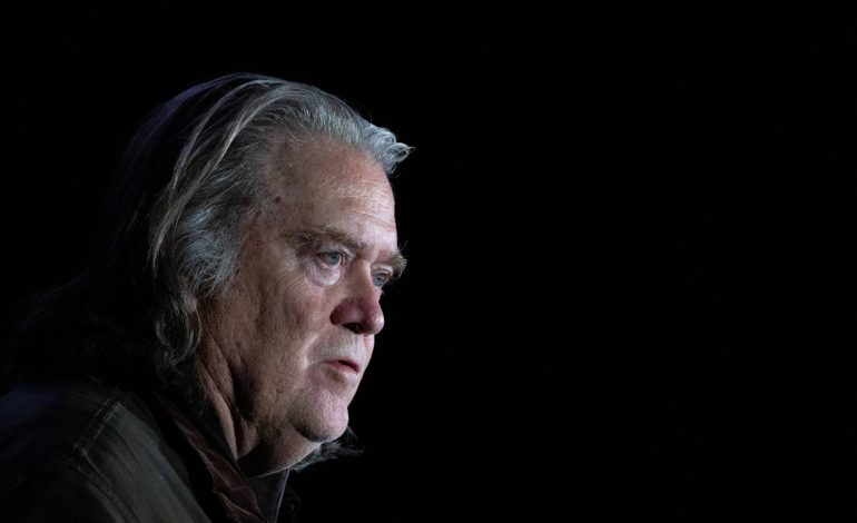 Steve Bannon insiste em vitória de Flávio e diz que Trump deve isolar ‘regime marxista’ de Lula